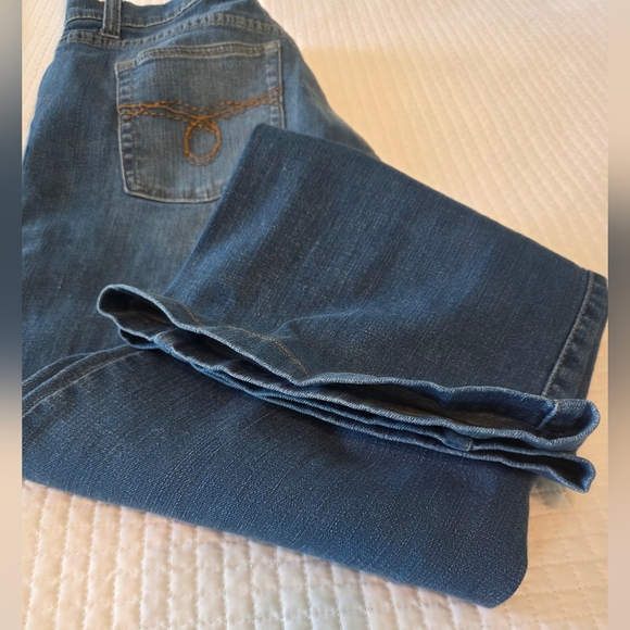 BCBG Paris Classic Blue Women's Wide Leg Jeans, Size 16 - Picture 10 of 11